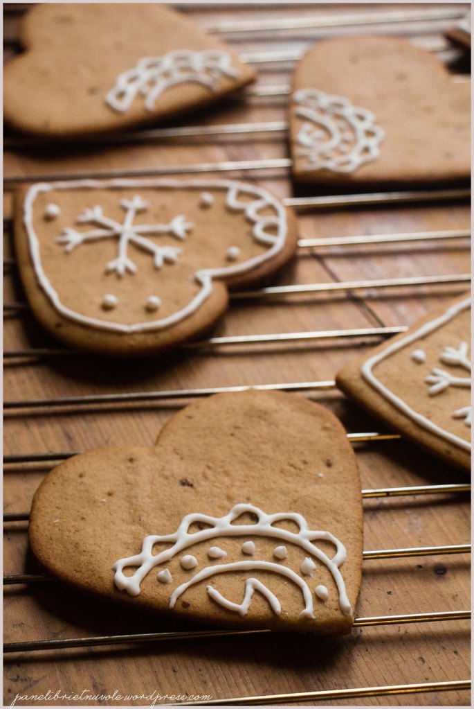 Biscotti Di Natale Gingerbread.Gingerbread Cookies Biscotti Di Pan Di Zenzero Panelibrienuvole